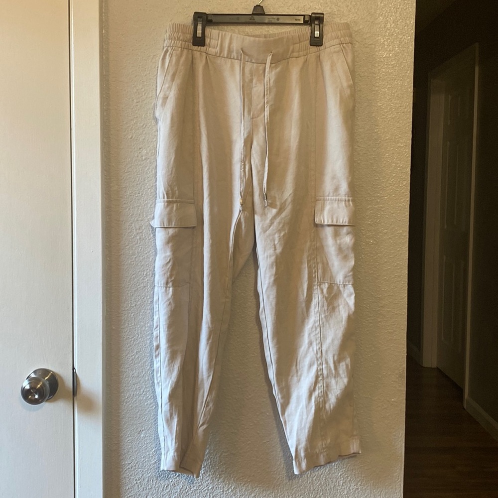 Old Navy Pull On Crop Utility Pants.